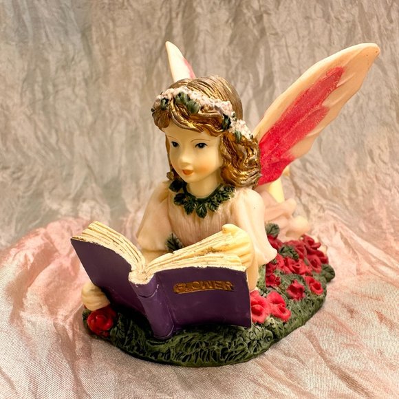 Flower Study Fairy - Picture 3 of 4